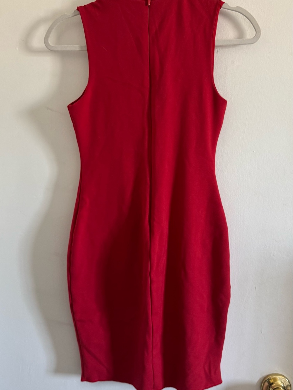 2 Guess Bodycon Dresses | Black & Red | Party, Vegas, Night Out - Picture 7 of 9